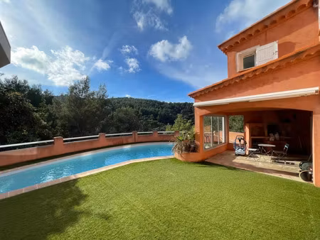 vente maison 7 pièces 171 m² la seyne-sur-mer (83500)