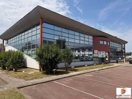 prestigieux bureau de 218 m2 en location - mont-saint-aignan  france