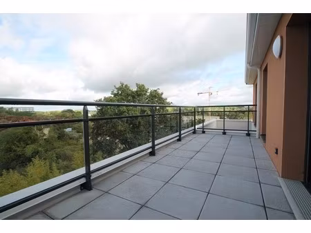 a louer le pellerin (44)  appartement t4 lumineux avec terrasse et stationnements