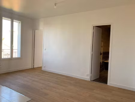 f2 de 31 38 m² au 2ᵉ et dernier étage – les pavillons-sous-bois