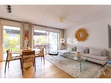 vauban - appartement t3 de 65m² - terrasse - jardin - box - 13006