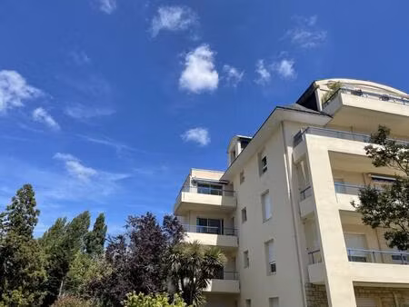appartement de type 3 avec balcon - cave