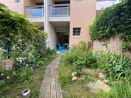 avignon em - studio meublé 27.71m² avec jardin et parking
