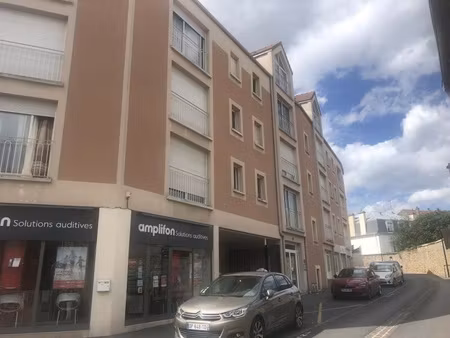 studio + parking sous-sol