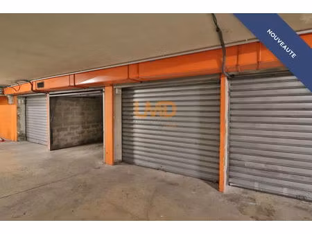 grand box fermé - résidence sécurisée - quartier prado rouet
