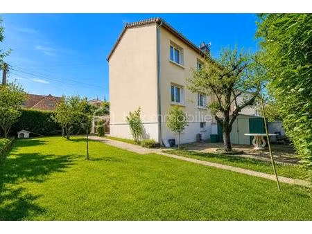 maison de ville de 64 m² à champigny-sur-marne