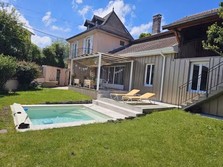 maison avec piscine