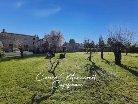centre ville de saint-maixent-l'école – demeure de caractère de 238 m2 sur 1 741 m² et 600