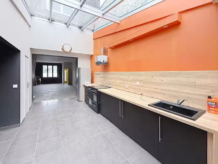 belle maison de 130m2 avec 3 chambres à tourcoing
