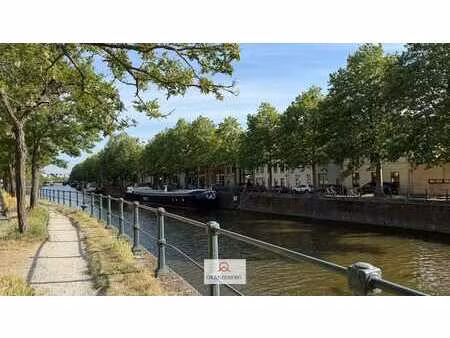 gelijkvloers appartement aan de visserij met 2 terrassen ...
