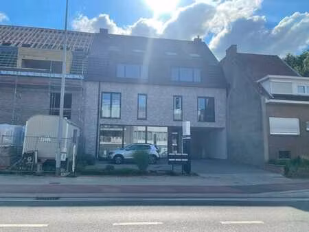 appartement récent avec 1 chambre et grande terrasse