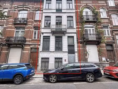 maison de rapport à rénover avec deux logements reconnus