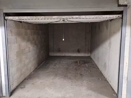 vente garage 13 m² pertuis (84120)