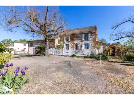 vente maison 6 pièces 134 m² valence (82400)