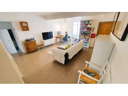 vente appartement 4 pièces 82 m² avignon (84000)