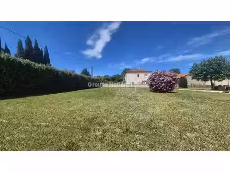 vente terrain 943 m² sarrians (84260)