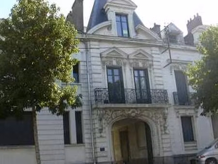 location appartement t1 à nantes île de nantes (44000) : à louer t1 / 27m² nantes île de n