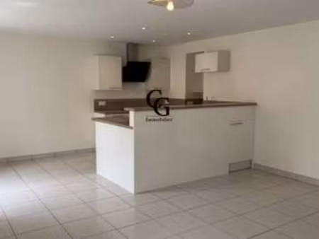 location appartement 3 pièces à vertou (44120) : à louer 3 pièces / 75m² vertou