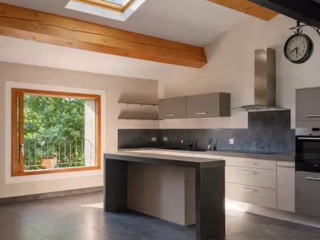 vente appartement 4 pièces 105 m² le cannet-des-maures (83340)