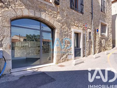 vente commerce 68 m² montauroux (83440)