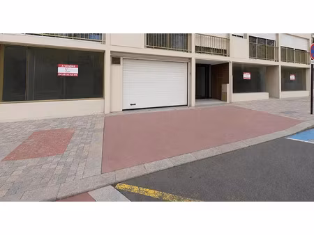 vente locaux professionnels 4 pièces 350 m² à narbonne (11100)  276 000 €