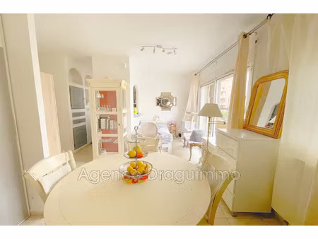 vente appartement 1 pièce 27 m² draguignan (83300)
