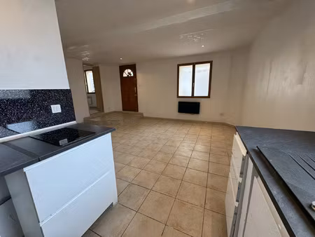 vente appartement 2 pièces 42 m² toulon (83100)