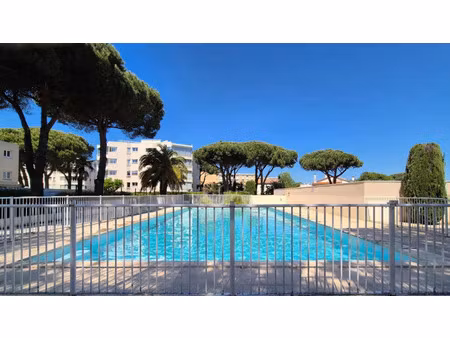 vente appartement 2 pièces 30 m² fréjus (83600)