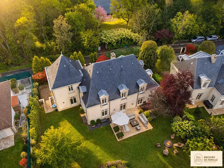 maison de luxe à vendre dans le quartier les quais