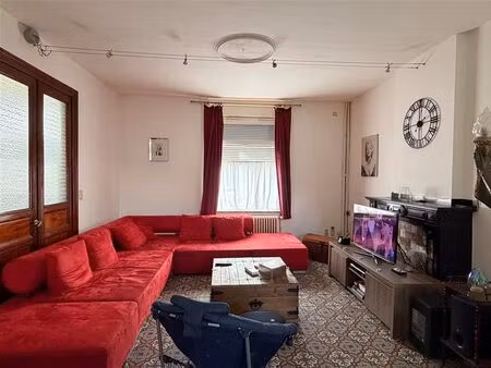 maison à louer à rue de la place 20 harchies (vbe42497)