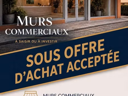 vente commerce 100 m² fréjus (83600)