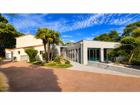 vente maison 7 pièces 380 m² jard-sur-mer (85520)