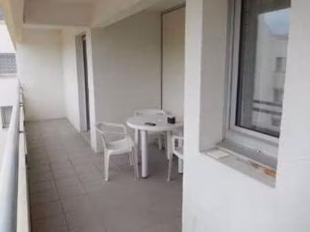 location appartement 2 pièces à bordeaux (33000) : à louer 2 pièces / 47m² bordeaux