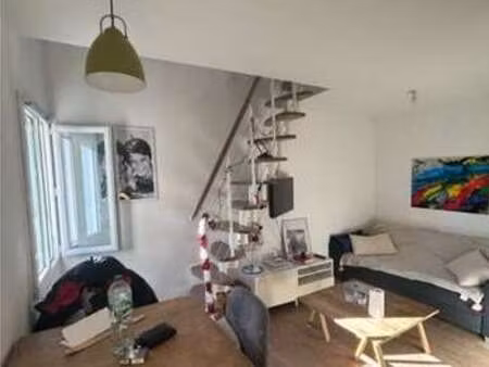 location appartement 2 pièces à saint-jean-d'illac (33127) : à louer 2 pièces / 35m² saint