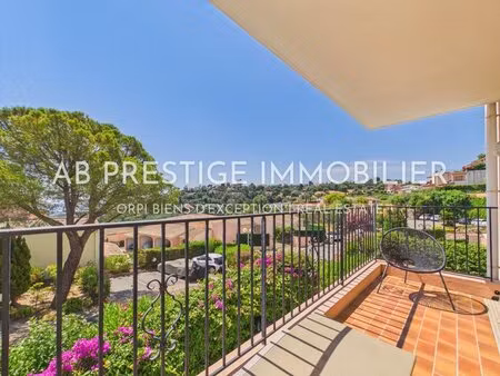 domaine de bellevue - t4 de 110m² - vue mer - 2 parkings + cave - etat parfait
