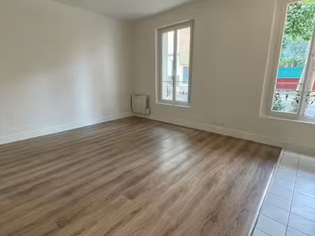 location appartement 2 pièces 40.4 m² à montrouge (92120)  1 240 €