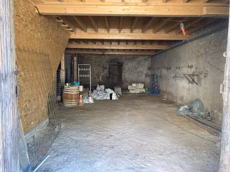 location parking 120 m² à romans-sur-isere (26100)  400 €