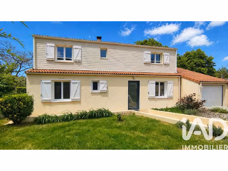vente maison 8 pièces 166 m² dompierre-sur-yon (85170)