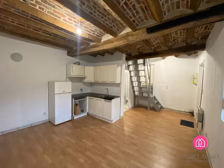 location appartement 3 pièces 33 m² à hérin (59195)  390 €