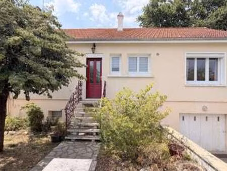 vente maison à la châtaigneraie (85120) : à vendre / 117m² la châtaigneraie