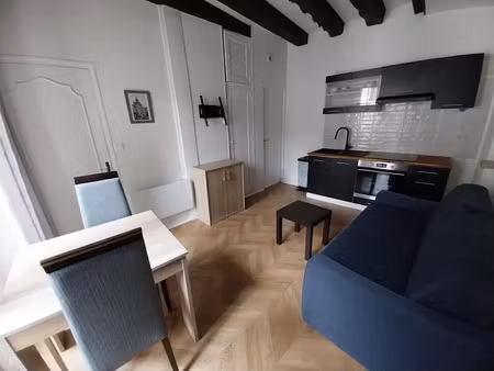 location meublée appartement 1 pièce 18 m² à saint-yrieix-la-perche (87500)  350 €