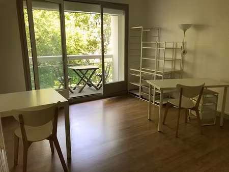 location meublée appartement 1 pièce 28.92 m² à nevers (58000)  450 €