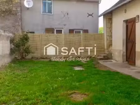 maison de caractère rénovée de 65 m²