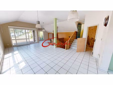 altkirch  maison d'architecte de 141m2 et local commercial d