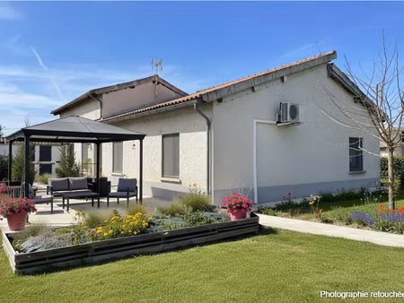 maison familiale 170 m² avec 5 chambres.
