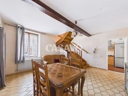 vente maison 6 pièces de 135m² - 38230 tignieu-jameyzieu