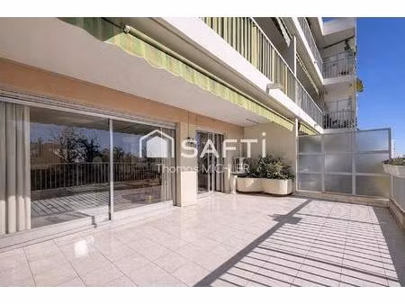 appartement 3-4 pièces avec box et cave dans résidence très calme et sécurisée