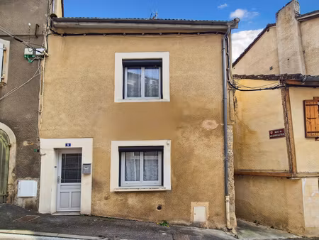 maison de rue t3 de 62m2 - auch centre