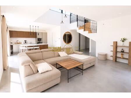 saint-jean-lasseille – villa d'architecte en toit plat récent