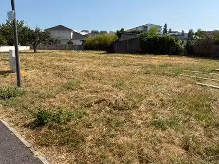 terrain 501m² - billere